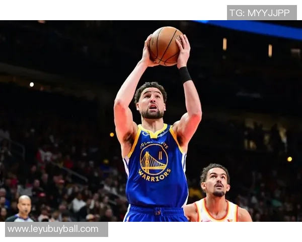 克莱表现平平三分球命中率低迷球队失利难以挽回局面 克莱表现平平三分球命中率低迷球队失利难以挽回局面