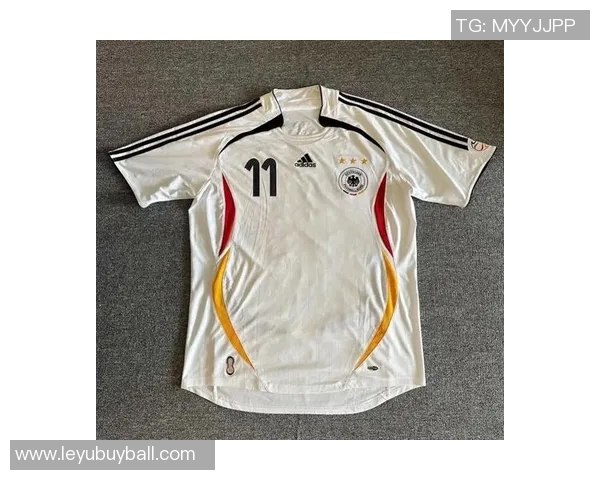 斯卡洛尼早在06年预见梅西夺冠并助力其穿上19号球衣