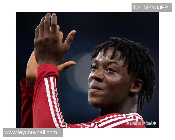 电讯报：梅努引发十多队关注曼联内部对其现状深感忧虑